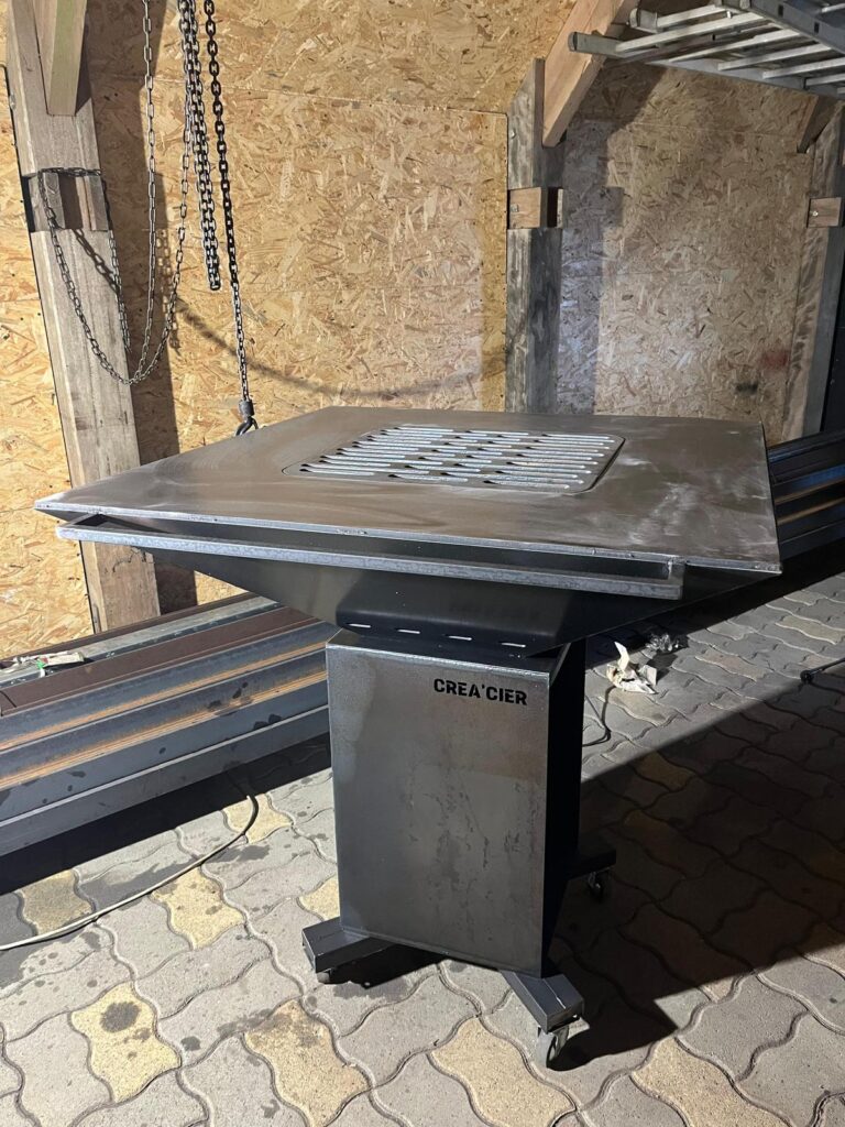 creacier brasero bbq en acier sur mesure artisanal