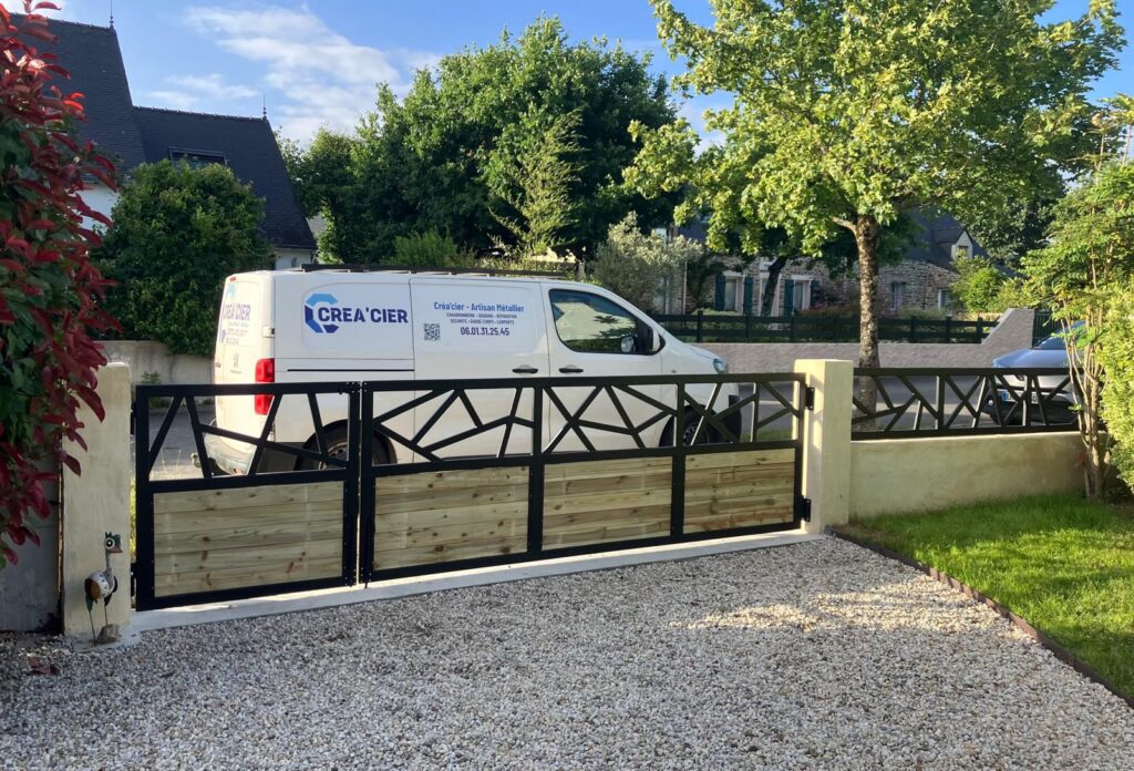 créa'cier portail portillon sur mesure en acier bois